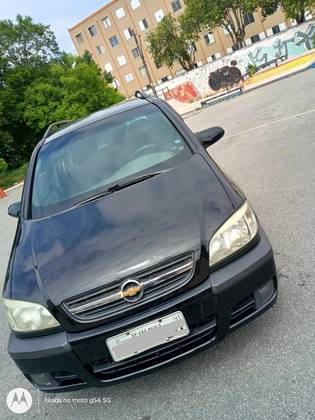 CHEVROLET ZAFIRA 2.0 MPFI ELEGANCE 8V FLEX 4P AUTOMÁTICO